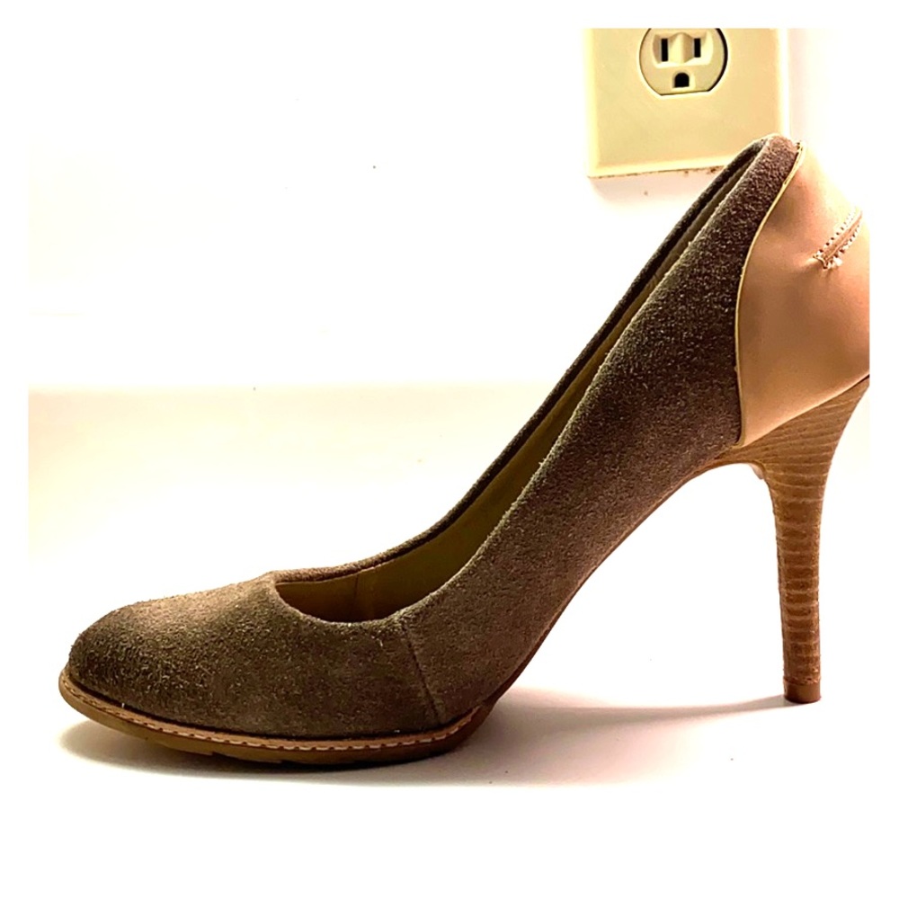 Kenneth Cole Grey/Taupe heels